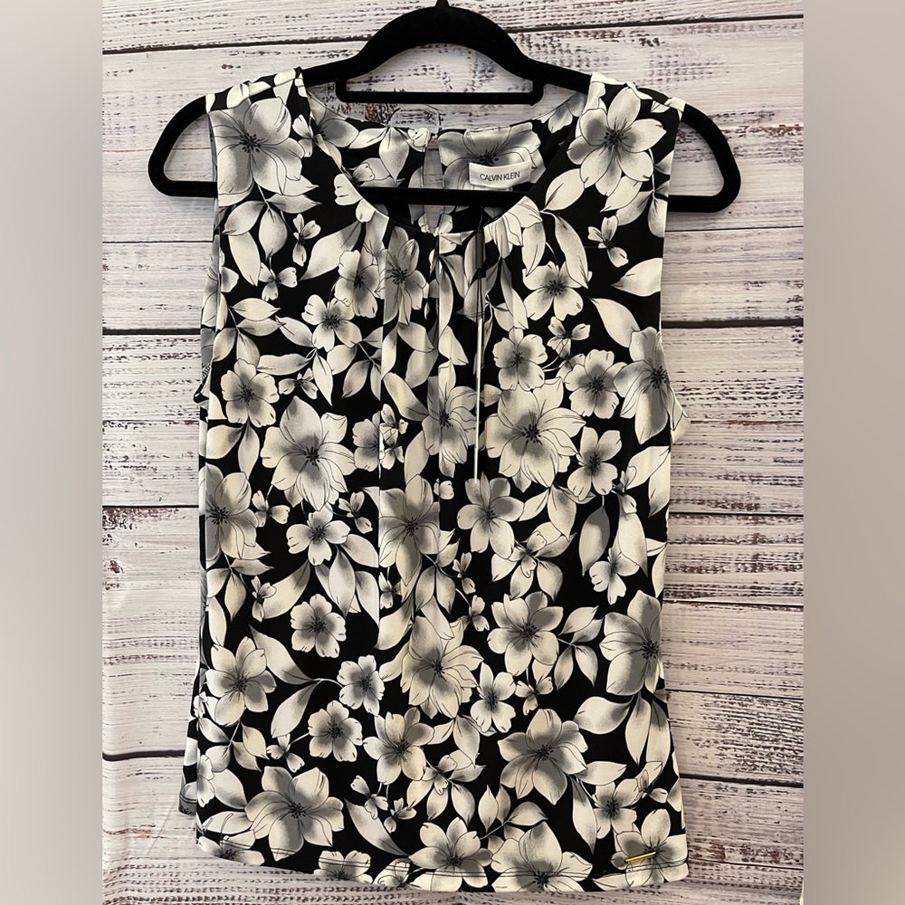 Calvin Klein sleeveless blouse. Black, white and grey. NWT
